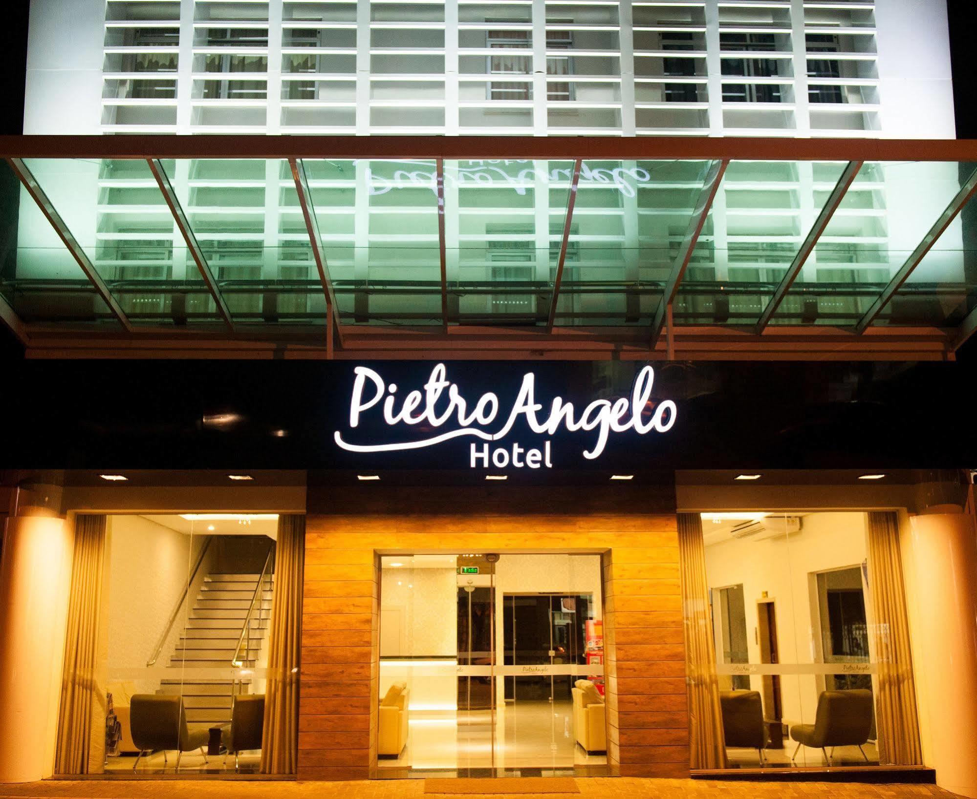 Pietro Angelo Hotel Фос-ду-Іґуасу Екстер'єр фото